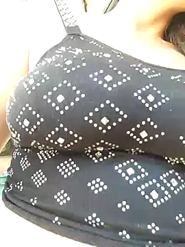Snapshot of room_24funn chatting on January 14, 2025, 7:43 pm room 24funn online show from January 14, 2025, 7:43 pm
