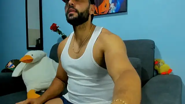 Snapshot of ETHAN_ROX chatting on January 22, 2025, 7:13 pm ETHAN ROX online show from January 22, 2025, 7:13 pm