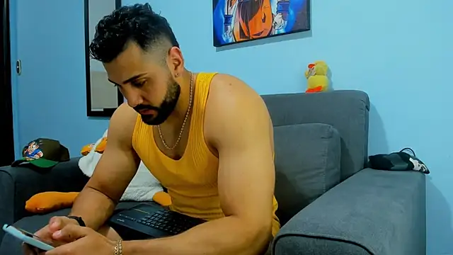 Snapshot of ETHAN_ROX chatting on January 31, 2025, 9:16 pm ETHAN ROX online show from January 31, 2025, 9:16 pm