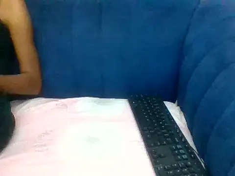 Snapshot of Destiny_Desire chatting on March 18, 2025, 7:10 pm Destiny Desire online show from March 18, 2025, 7:10 pm