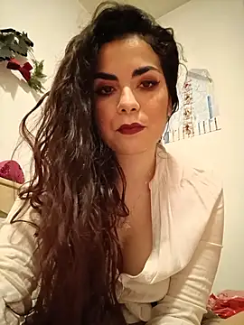 Snapshot of Saturnia_Yvonne chatting on February 24, 2025, 5:20 pm Saturnia Yvonne online show from February 24, 2025, 5:20 pm