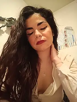 Snapshot of Saturnia_Yvonne chatting on February 28, 2025, 6:41 pm Saturnia Yvonne online show from February 28, 2025, 6:41 pm