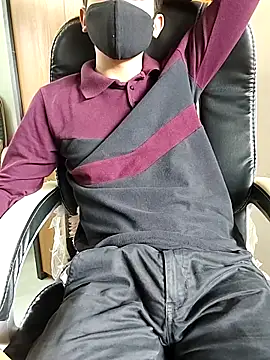 Snapshot of Lucifer_9 chatting on October 17, 2025, 8:06 am Lucifer 9 online show from October 17, 2025, 8:06 am