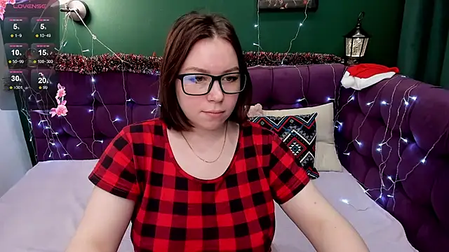 Snapshot of Emily_Amorre chatting on December 30, 2024, 4:09 am Emily Amorre online show from December 30, 2024, 4:09 am