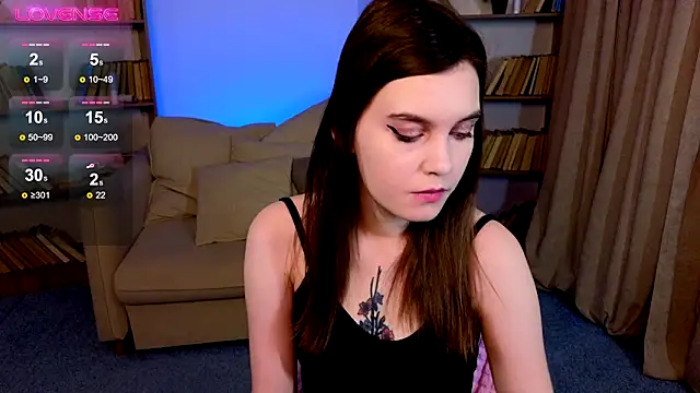 Snapshot of SusieMorris chatting on February 21, 2025, 1:55 am SusieMorris online show from February 21, 2025, 1:55 am