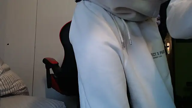 Snapshot of MASTERMONEY chatting on February 17, 2025, 3:20 pm MASTERMONEY online show from February 17, 2025, 3:20 pm