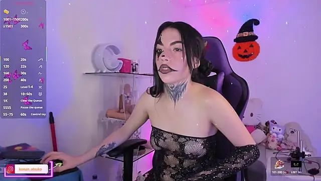 Snapshot of Alice_ch1 chatting on October 29, 2025, 3:47 pm Alice ch1 online show from October 29, 2025, 3:47 pm