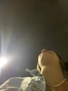 Snapshot of NAUGHTY_LITTLE_18 chatting on December 17, 2024, 12:01 am NAUGHTY LITTLE 18 online show from December 17, 2024, 12:01 am