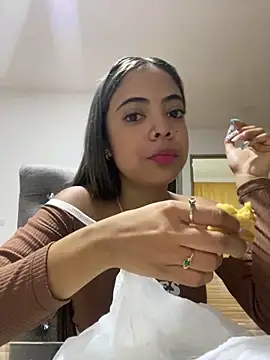 Snapshot of NAUGHTY_LITTLE_18 chatting on February 8, 2025, 12:06 am NAUGHTY LITTLE 18 online show from February 8, 2025, 12:06 am