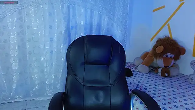 Snapshot of Matthew_Boy_ chatting on December 30, 2024, 4:42 am Matthew Boy  online show from December 30, 2024, 4:42 am