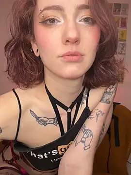 Snapshot of Alex_Fck chatting on October 16, 2025, 7:37 pm Alex Fck online show from October 16, 2025, 7:37 pm