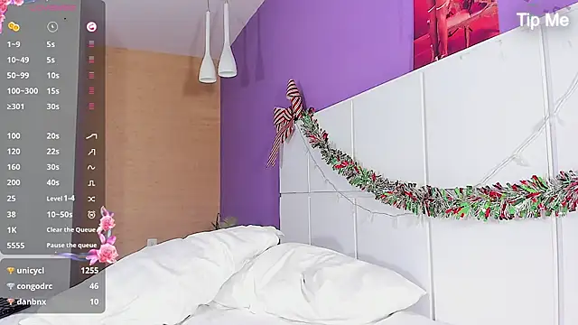 Snapshot of SunnyPage chatting on February 3, 2025, 3:06 pm SunnyPage online show from February 3, 2025, 3:06 pm