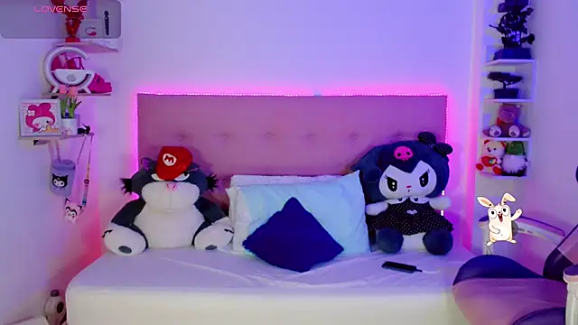 Snapshot of Kylie_brokee chatting on March 8, 2025, 9:08 pm Kylie brokee online show from March 8, 2025, 9:08 pm