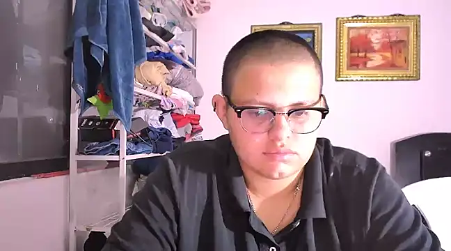 Snapshot of tatsumi_nao chatting on February 5, 2025, 10:01 pm tatsumi nao online show from February 5, 2025, 10:01 pm