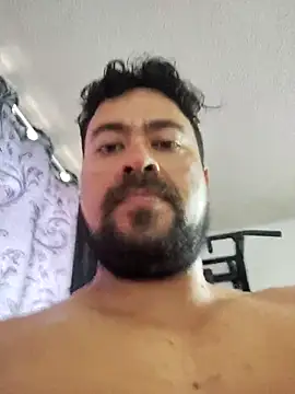 Snapshot of LatinMar chatting on February 10, 2025, 1:22 pm LatinMar online show from February 10, 2025, 1:22 pm