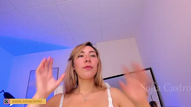 Snapshot of miss_sofiaa chatting on January 30, 2025, 2:47 pm miss sofiaa online show from January 30, 2025, 2:47 pm