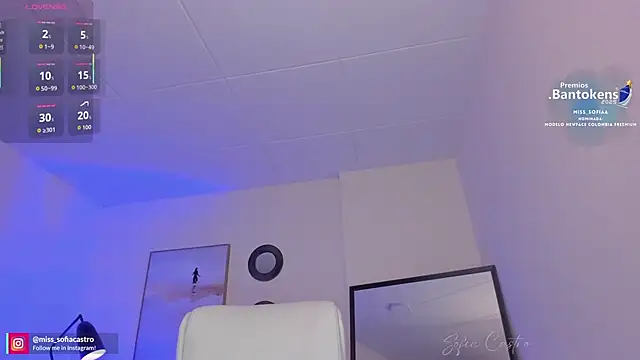 Snapshot of miss_sofiaa chatting on October 16, 2025, 1:23 pm miss sofiaa online show from October 16, 2025, 1:23 pm