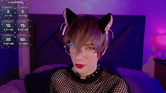 Snapshot of Sammy_Russell chatting on February 5, 2025, 6:46 am Sammy Russell online show from February 5, 2025, 6:46 am