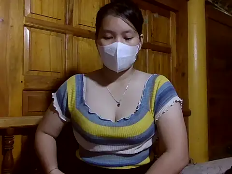 Snapshot of Sexyass13 chatting on November 6, 2025, 12:22 am Sexyass13 online show from November 6, 2025, 12:22 am