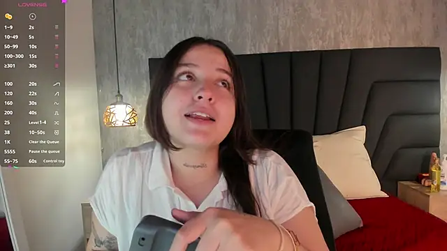 Snapshot of Sabrina_Lennox chatting on February 18, 2025, 7:30 pm Sabrina Lennox online show from February 18, 2025, 7:30 pm