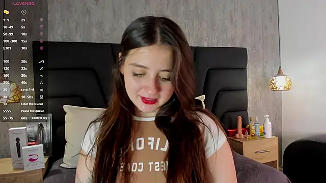 Snapshot of Sabrina_Lennox chatting on March 14, 2025, 7:34 pm Sabrina Lennox online show from March 14, 2025, 7:34 pm