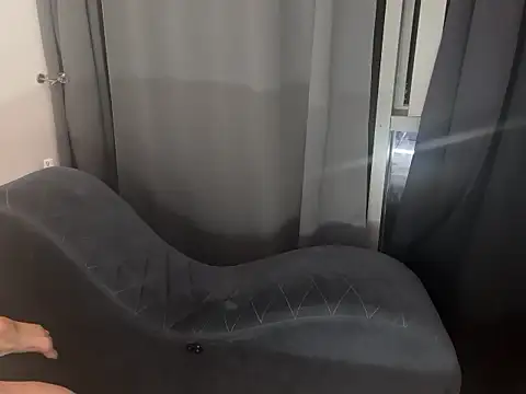 Snapshot of cemcero chatting on September 12, 2025, 7:47 pm cemcero online show from September 12, 2025, 7:47 pm