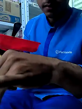 Snapshot of Jey699 chatting on February 21, 2025, 7:43 pm Jey699 online show from February 21, 2025, 7:43 pm