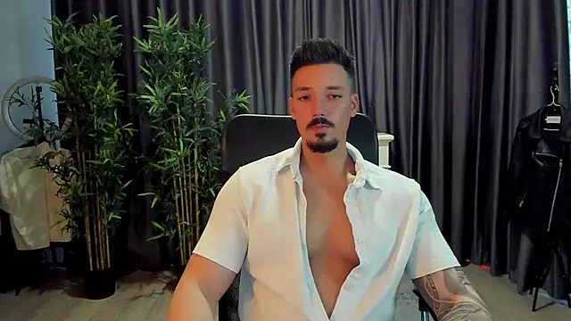 Snapshot of HaydenSpearss chatting on February 11, 2025, 12:48 pm HaydenSpearss online show from February 11, 2025, 12:48 pm