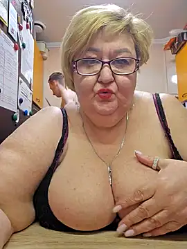 Snapshot of Awn290668 chatting on January 26, 2025, 2:30 pm Awn290668 online show from January 26, 2025, 2:30 pm