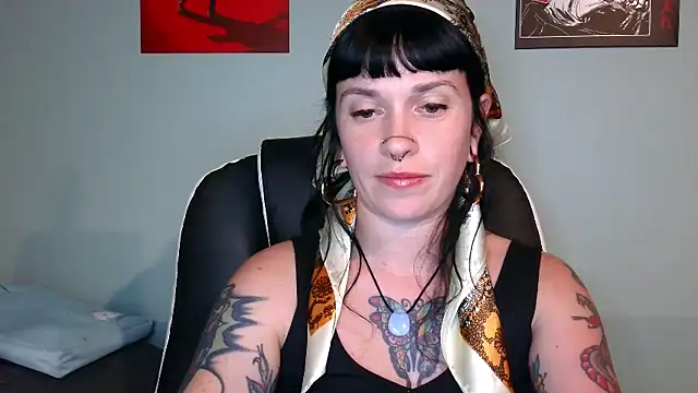 Marcelinegoddess online show from October 19, 2025, 2:34 am