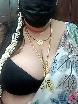 Snapshot of ashikaa_r chatting on January 23, 2025, 6:06 am ashikaa r online show from January 23, 2025, 6:06 am