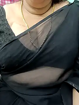 Snapshot of ashikaa_r chatting on January 27, 2025, 3:39 pm ashikaa r online show from January 27, 2025, 3:39 pm