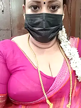 Snapshot of ashikaa_r chatting on February 19, 2025, 7:50 am ashikaa r online show from February 19, 2025, 7:50 am