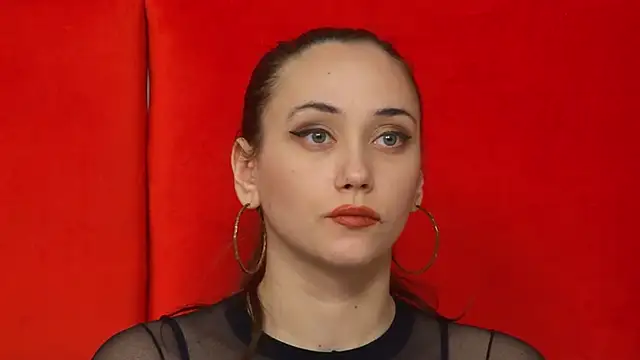 Snapshot of AliceMunro chatting on January 15, 2025, 5:58 pm AliceMunro online show from January 15, 2025, 5:58 pm