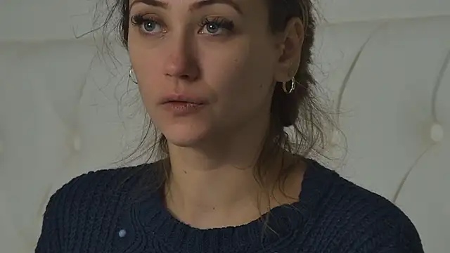 Snapshot of AliceMunro chatting on October 4, 2025, 4:16 pm AliceMunro online show from October 4, 2025, 4:16 pm