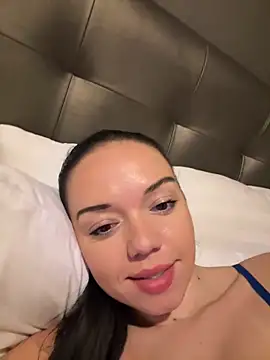 Snapshot of Vanesskaa chatting on February 26, 2025, 4:45 pm Vanesskaa online show from February 26, 2025, 4:45 pm