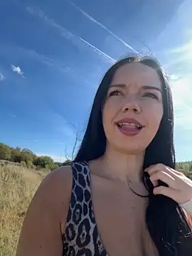 Snapshot of Vanesskaa chatting on September 9, 2025, 10:15 am Vanesskaa online show from September 9, 2025, 10:15 am