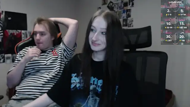 Snapshot of camcoupbang chatting on February 18, 2025, 10:58 pm camcoupbang online show from February 18, 2025, 10:58 pm