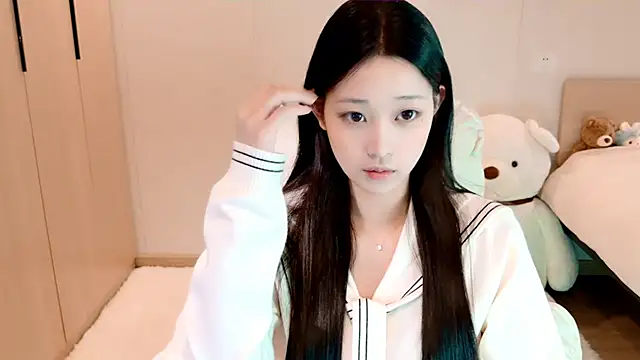 Snapshot of Xueb_J chatting on January 18, 2025, 6:34 am Xueb J online show from January 18, 2025, 6:34 am