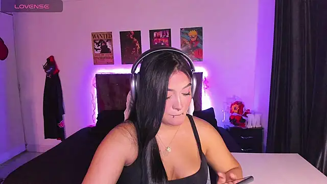 Snapshot of Mariana_Hasper_ chatting on October 4, 2025, 3:48 am Mariana Hasper online show from October 4, 2025, 3:48 am