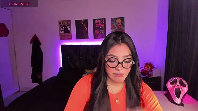 Snapshot of Mariana_Hasper_ chatting on October 31, 2025, 4:02 am Mariana Hasper online show from October 31, 2025, 4:02 am