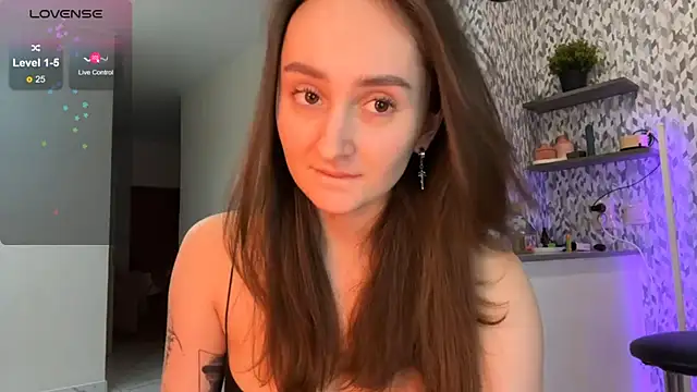 Snapshot of Eva_Eva_ chatting on March 3, 2025, 9:37 pm Eva Eva  online show from March 3, 2025, 9:37 pm