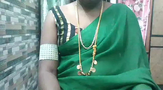 Snapshot of Hot_akshara chatting on December 3, 2024, 6:38 pm Hot akshara online show from December 3, 2024, 6:38 pm