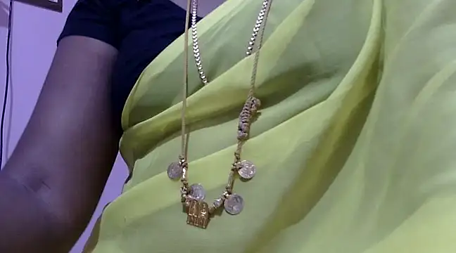 Snapshot of Hot_akshara chatting on February 21, 2025, 6:48 pm Hot akshara online show from February 21, 2025, 6:48 pm