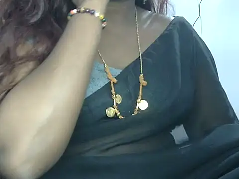 Snapshot of Hot_akshara chatting on September 27, 2025, 2:33 pm Hot akshara online show from September 27, 2025, 2:33 pm