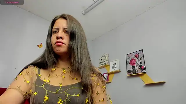 Snapshot of kathina_giraldo chatting on September 24, 2025, 1:03 pm kathina giraldo online show from September 24, 2025, 1:03 pm