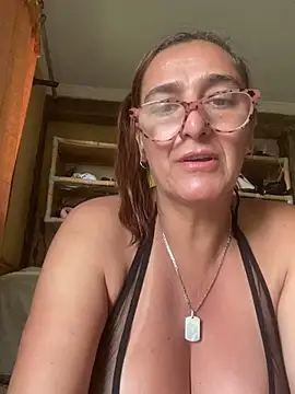 Snapshot of anastasia_and_jordan chatting on February 8, 2025, 9:13 am anastasia and jordan online show from February 8, 2025, 9:13 am