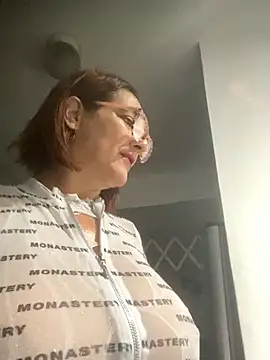 Snapshot of anastasia_and_jordan chatting on September 28, 2025, 9:14 am anastasia and jordan online show from September 28, 2025, 9:14 am