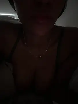 Snapshot of Jessie-pradoo chatting on September 17, 2025, 2:41 pm Jessie-pradoo online show from September 17, 2025, 2:41 pm