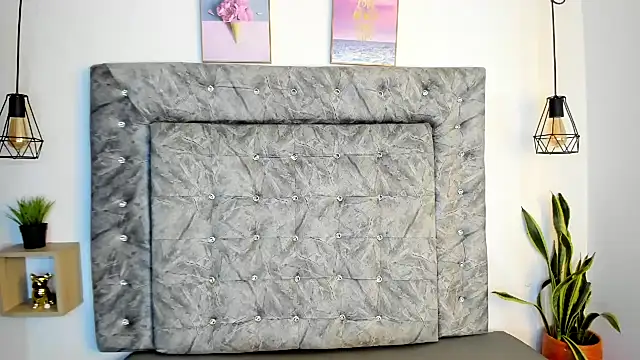 sweet abby1 online show from September 28, 2025, 12:21 pm